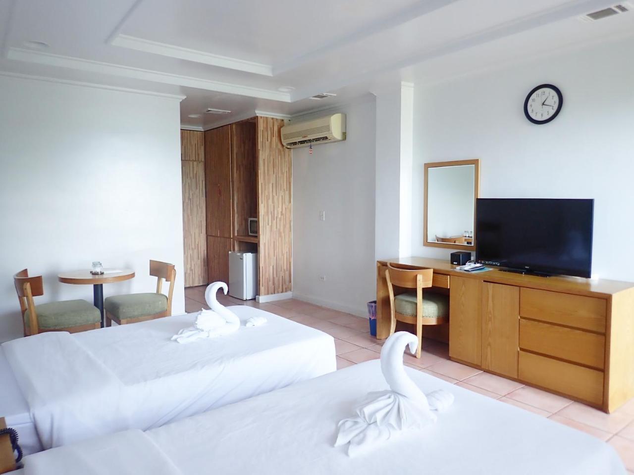 Blue Ocean View Hotel 코로르 외부 사진